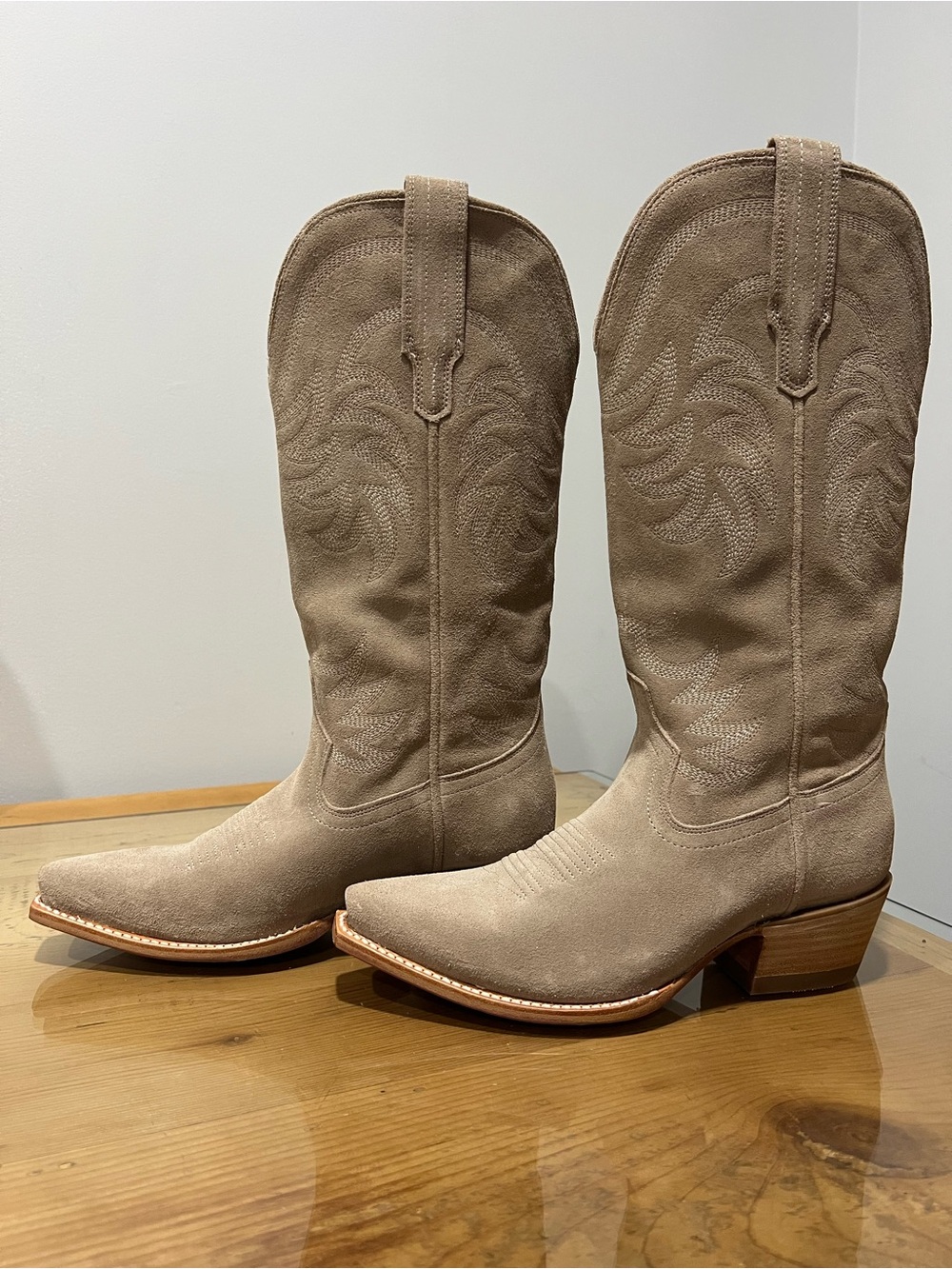 Tecovas Annie Fawn Suede Western Boots Size 7.5